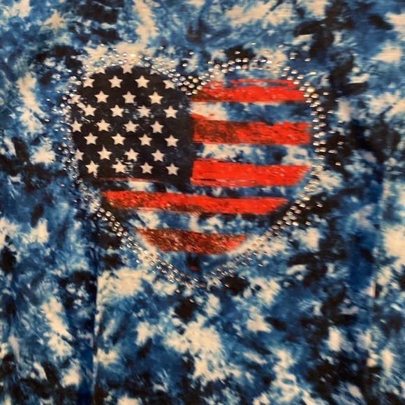 Love Scarlett patriotic t-shirt - Picture 2 of 7